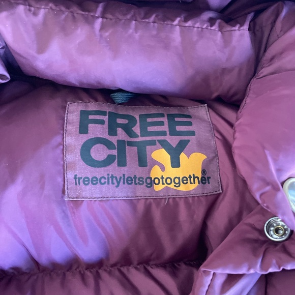 FREECITY EUC Magenta Vest💖 - Picture 2 of 5